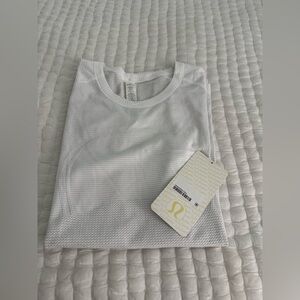 Lululemon Swiftly Tech SS Crew